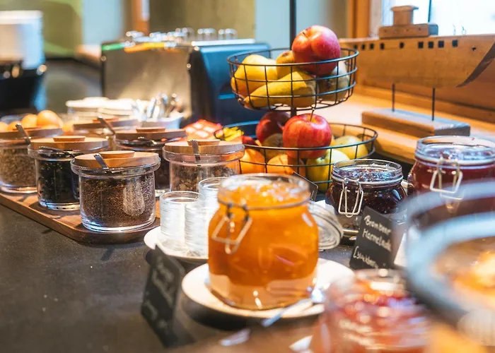 Fish'inn Zell - Fischerwirt 滨湖采尔