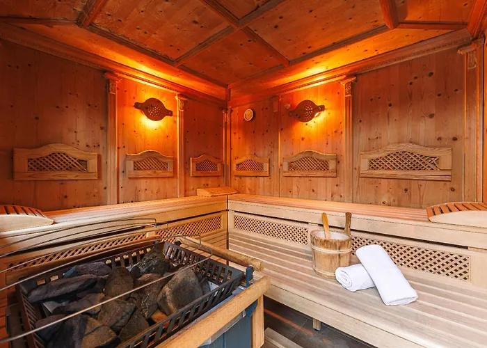 Fish'inn Zell - Fischerwirt 4* 滨湖采尔