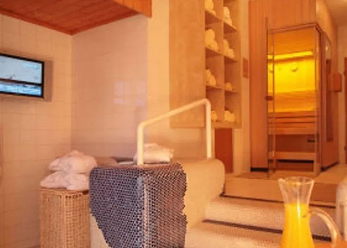 Hotel Fish'inn Zell - Fischerwirt 4*