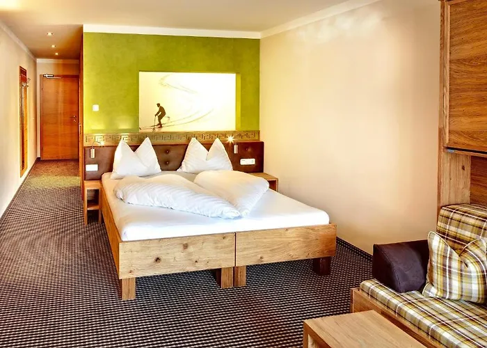 Hotel Fish'inn Zell - Fischerwirt 4*