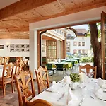 Fish'inn Zell - Fischerwirt 4* ツェル アム ゼー